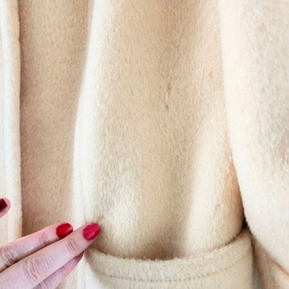 Vintage penny lane coat Ivory Fur Stole, Approximately a Medium - Picture 3 of 6